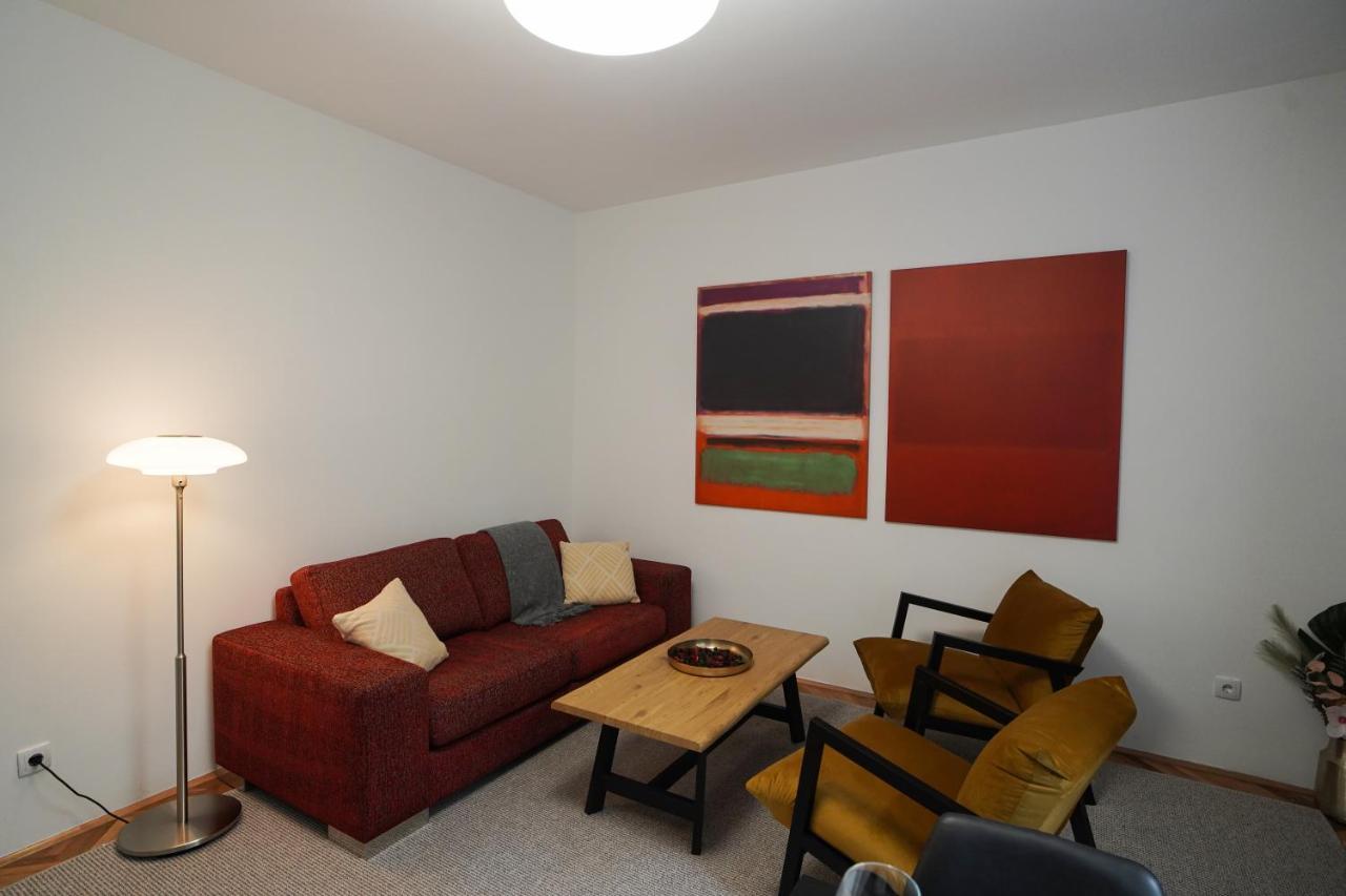 Quiet Luxury Family Apt Belgrade Fortress Center Bagian luar foto